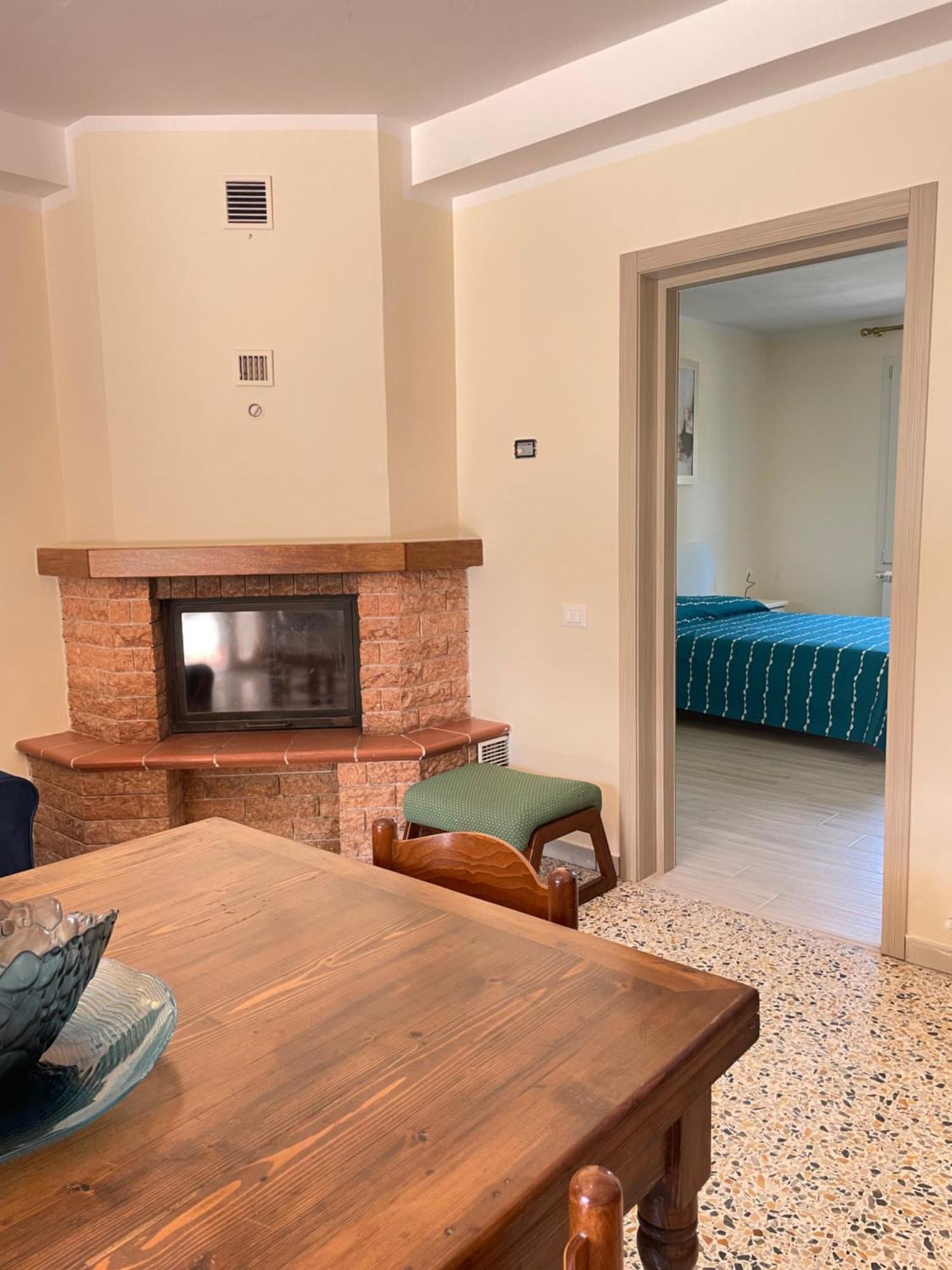 Il Leccio Agriturismo Fiorino Extérieur photo