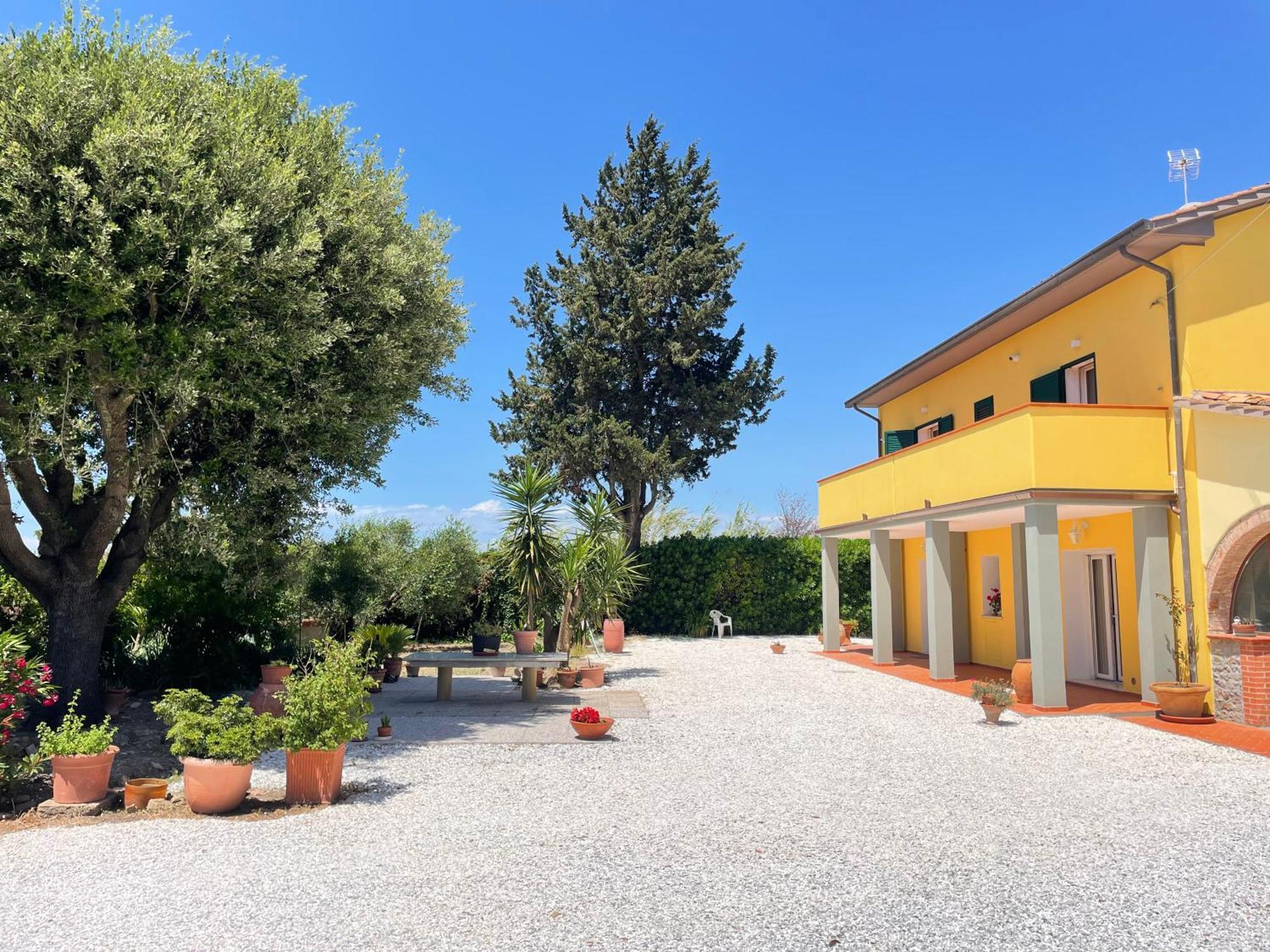 Il Leccio Agriturismo Fiorino Extérieur photo